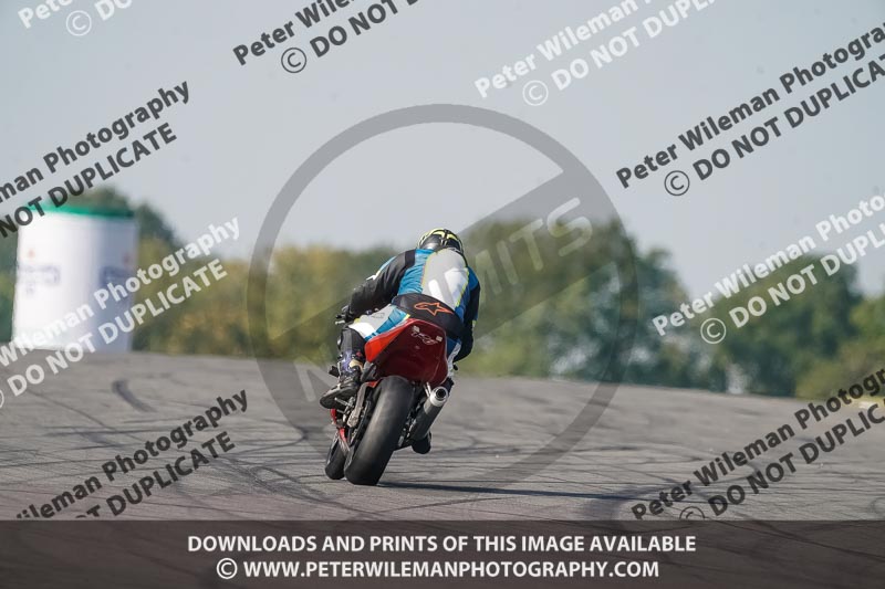 donington no limits trackday;donington park photographs;donington trackday photographs;no limits trackdays;peter wileman photography;trackday digital images;trackday photos